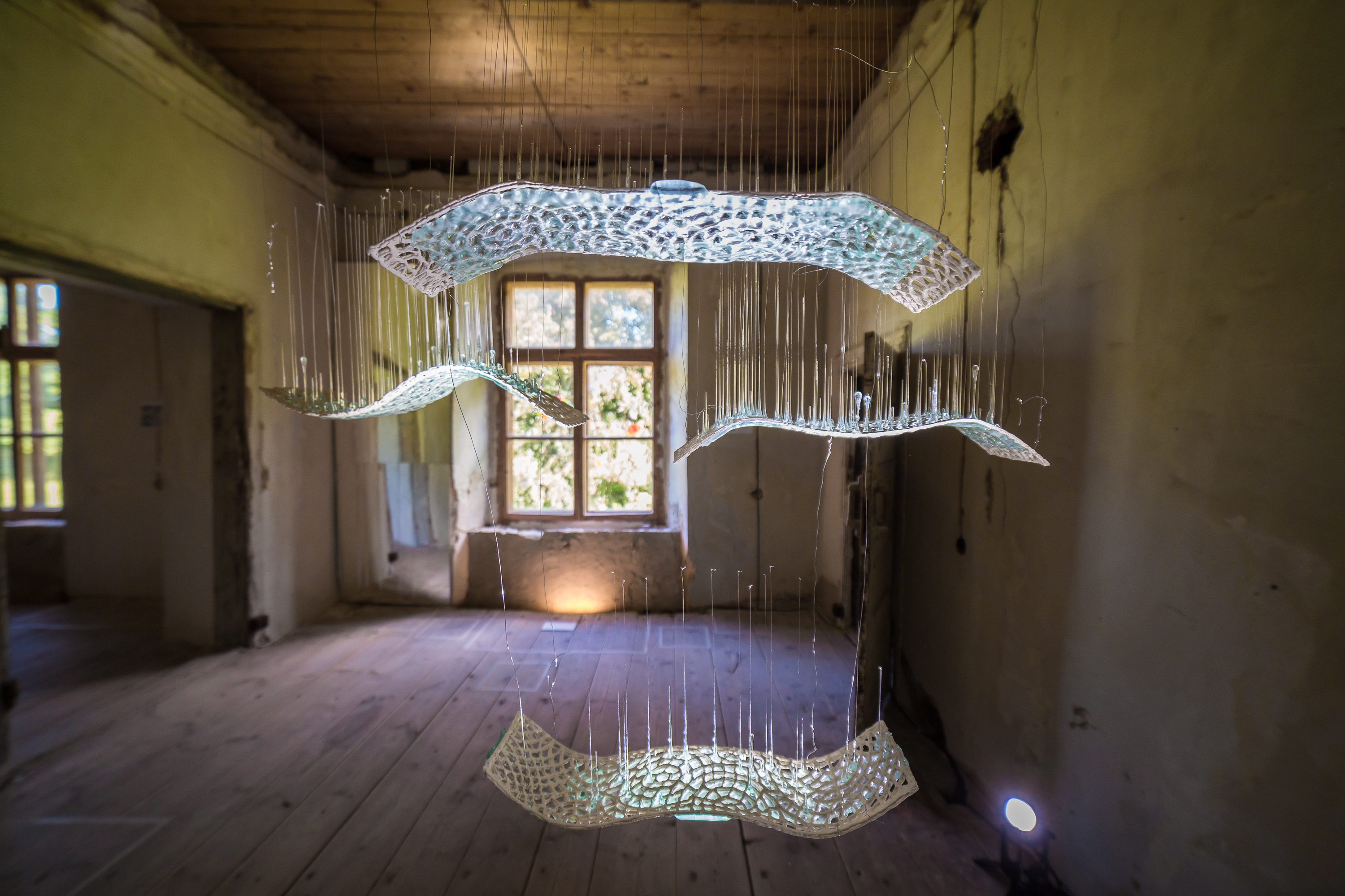 Näitus Reigi pastoraadis