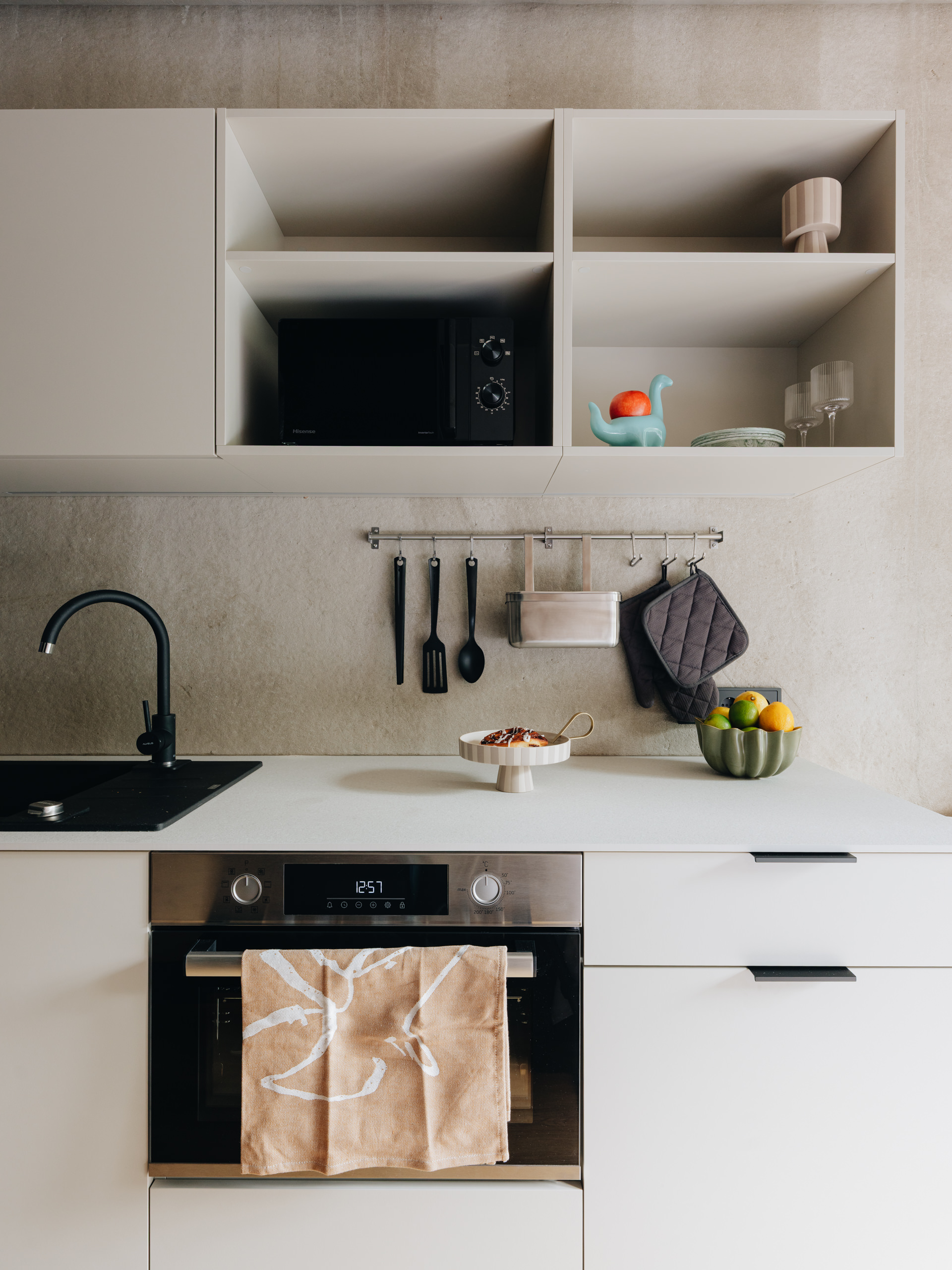 Larsen Sume private kitchen apartment