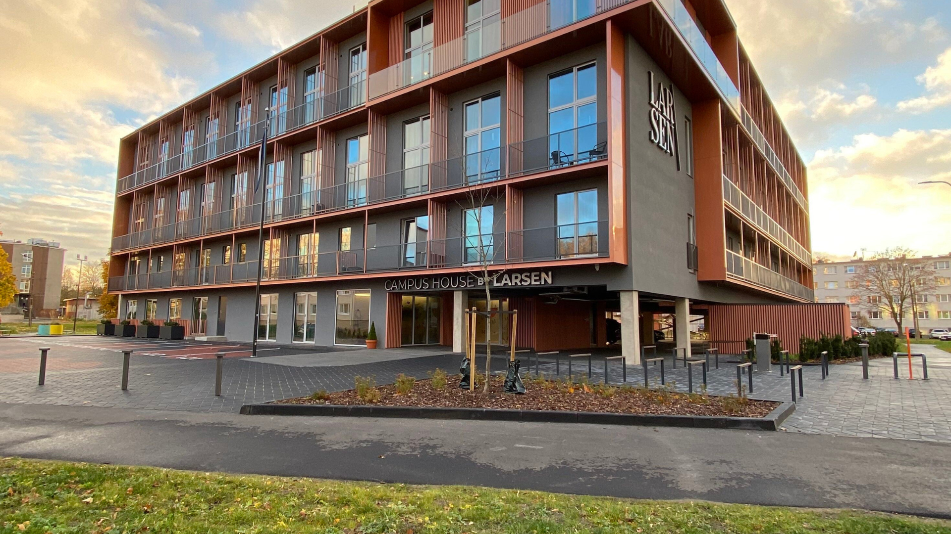 Larsen Campus building exterior view