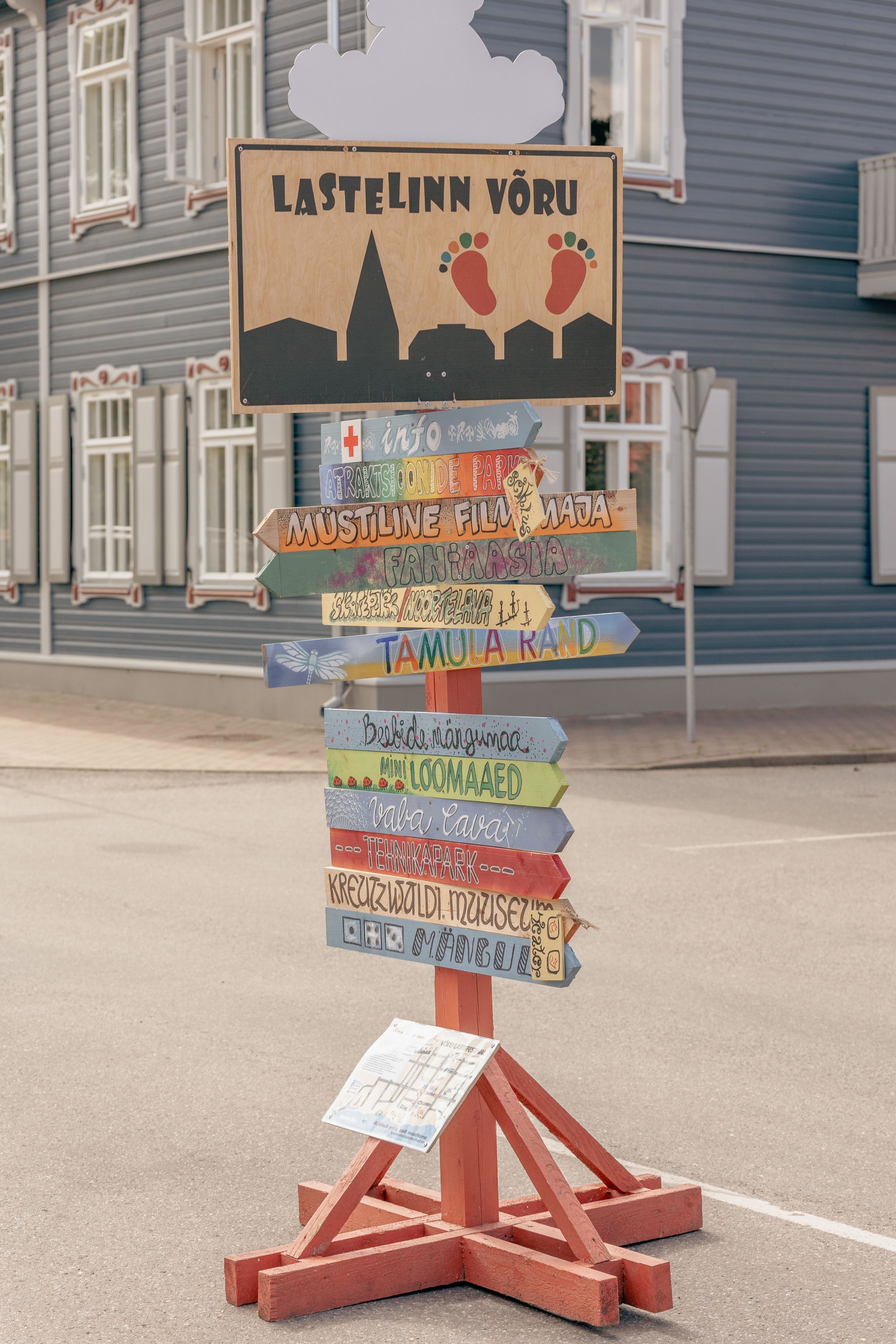 Võru Lastefestivali suunaviit