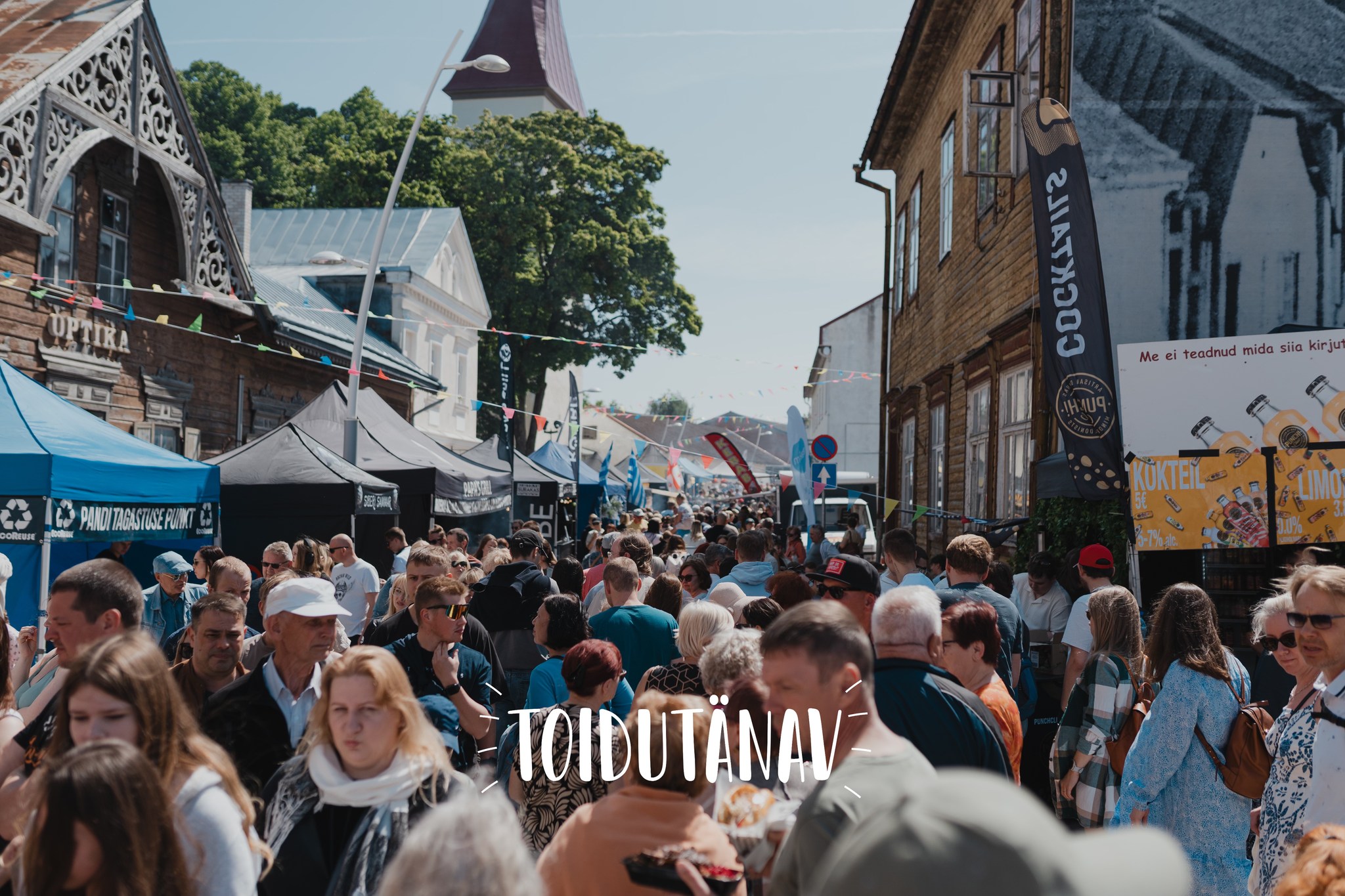 Suuri Rakveren Ruokakatu tulee taas! Tänäkin kesänä Rakveressa järjestetään suosittu suurimuotoinen katuruokafestivaali, johon osallistuu kymmeniä mak