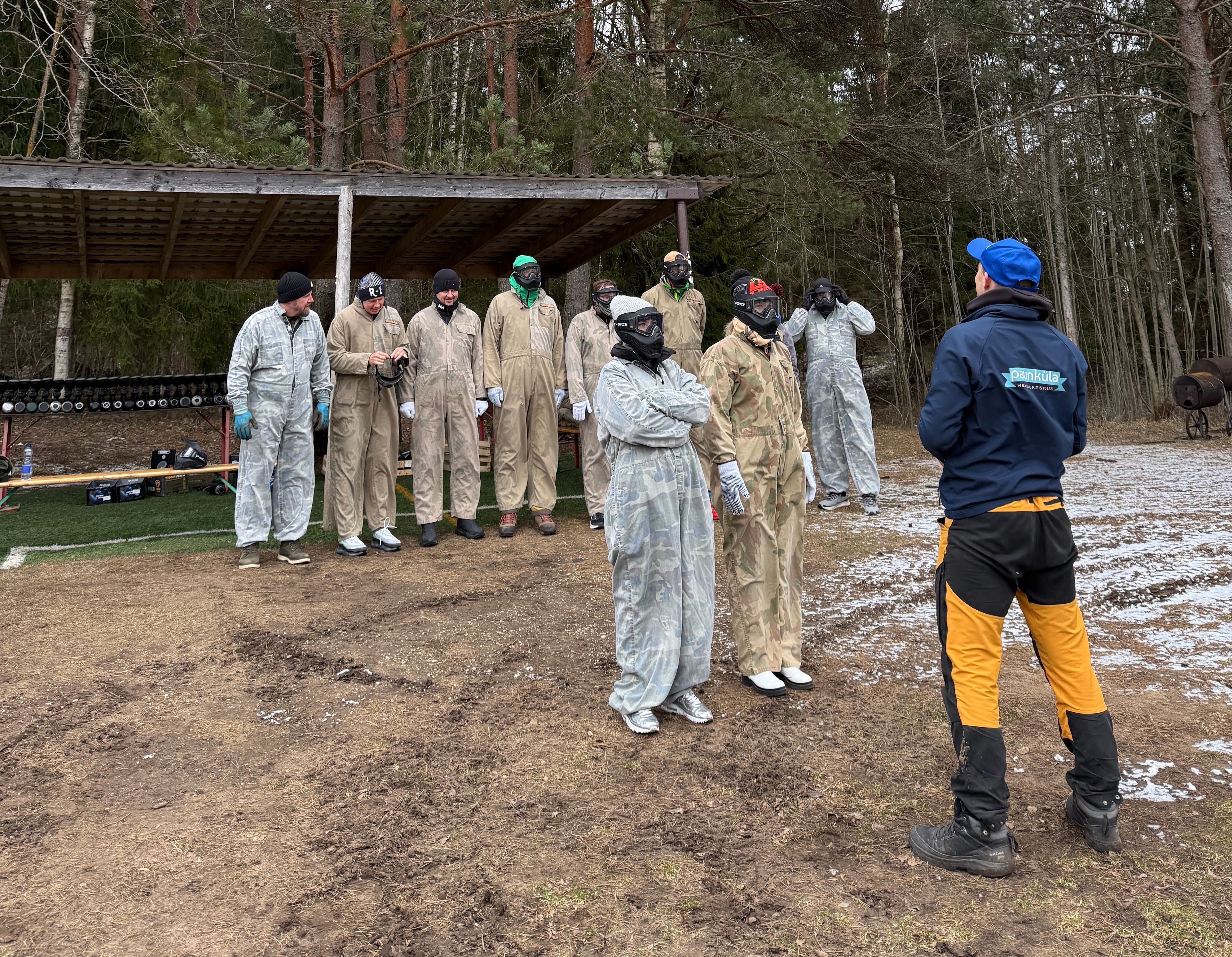 Paintball Paunkülas kerge lumega