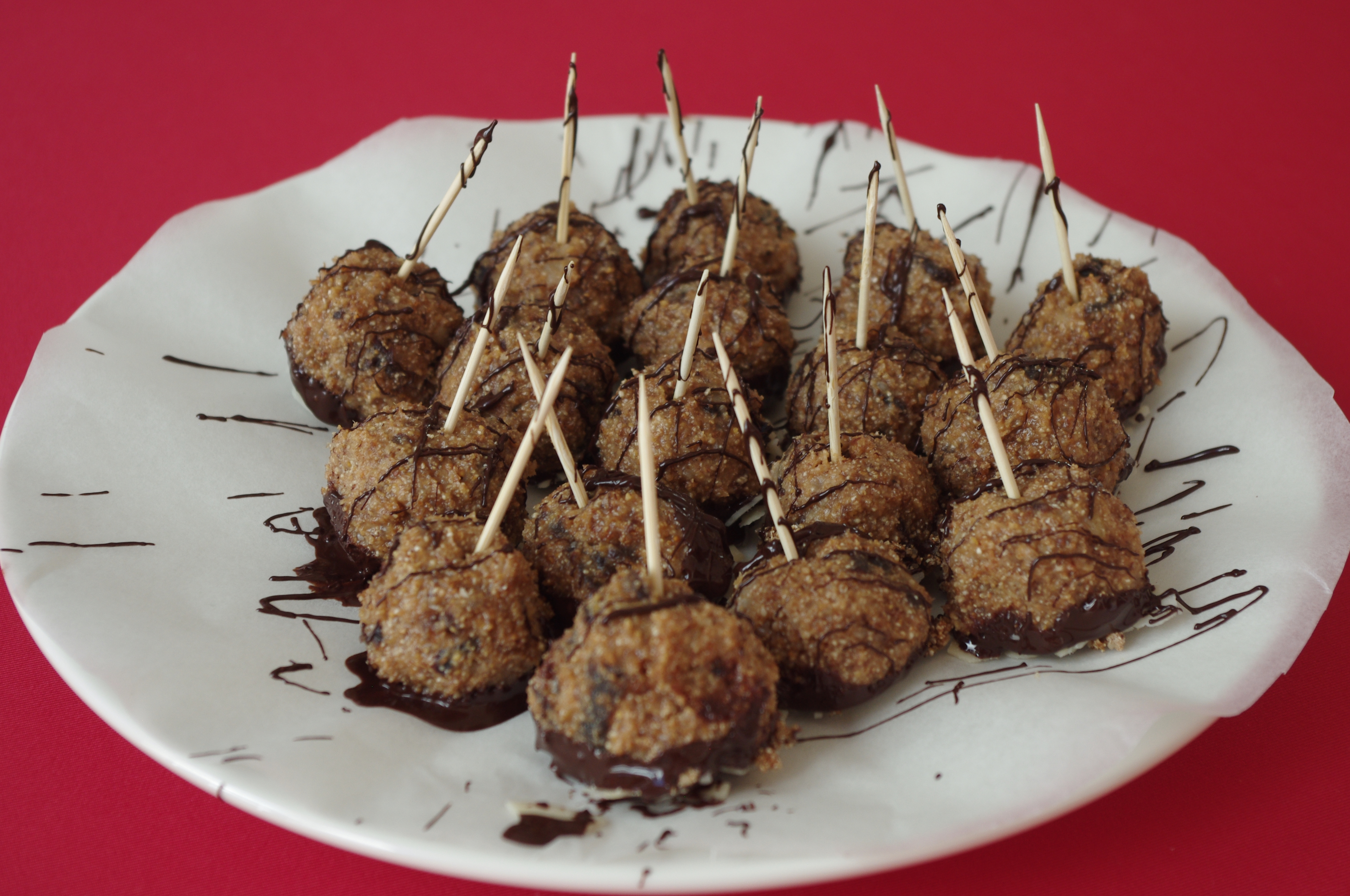 Kamatrühvlite kaunistamine šokolaadiga