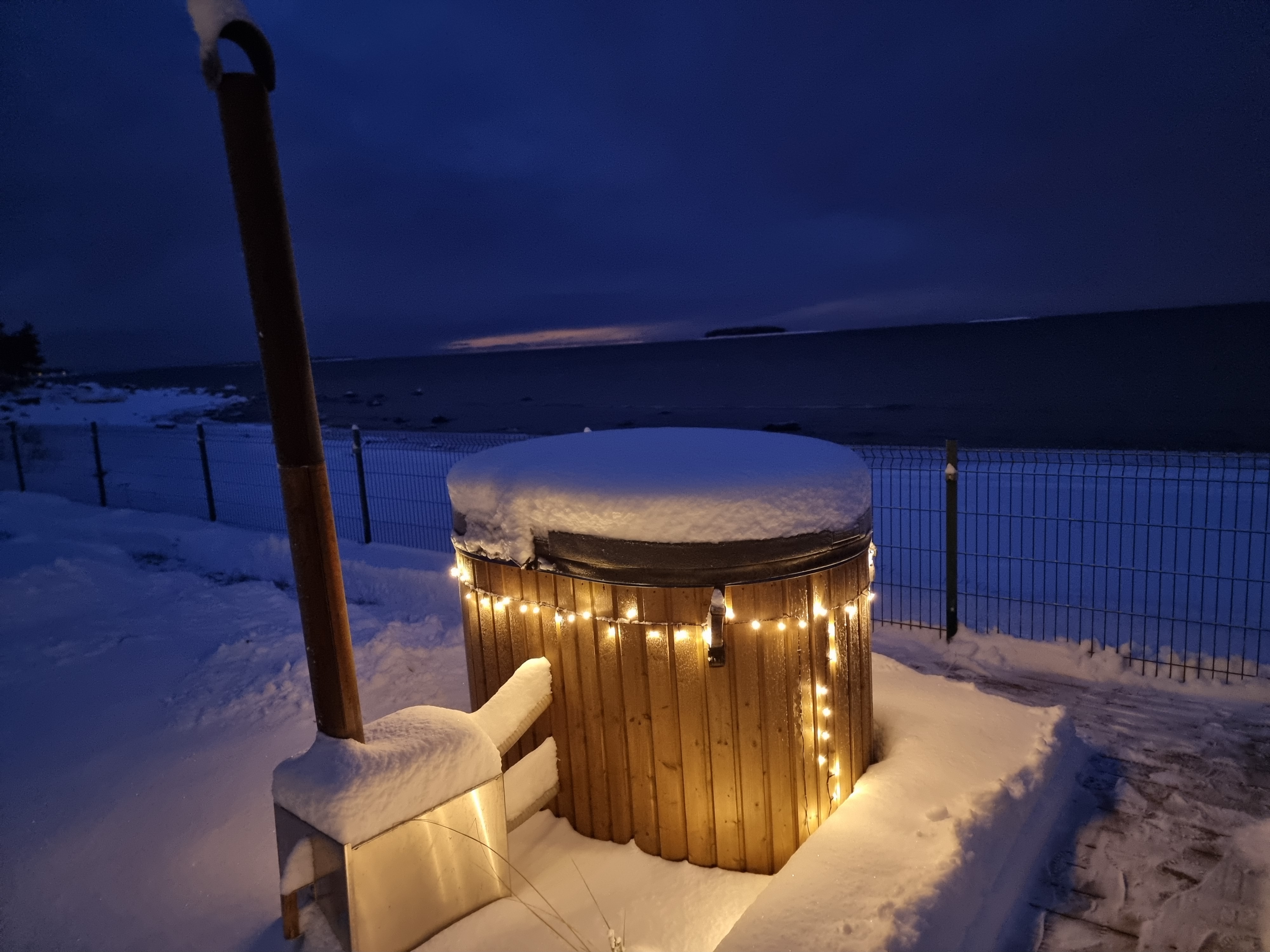 Tünn talvel + aastaringselt õhtuti/ pimedas romantilised lambikesed