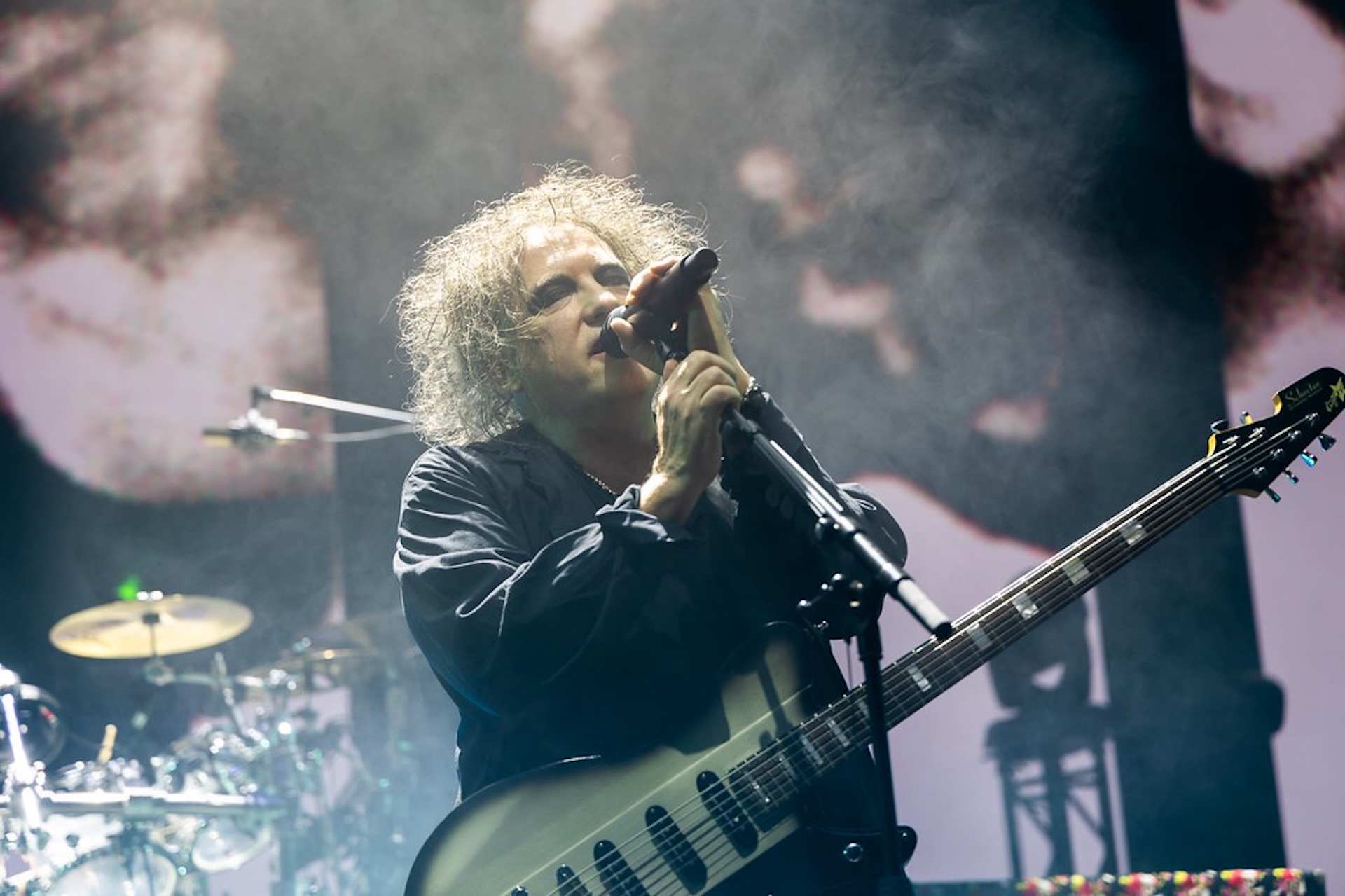 Roberts Smits no grupas The Cure