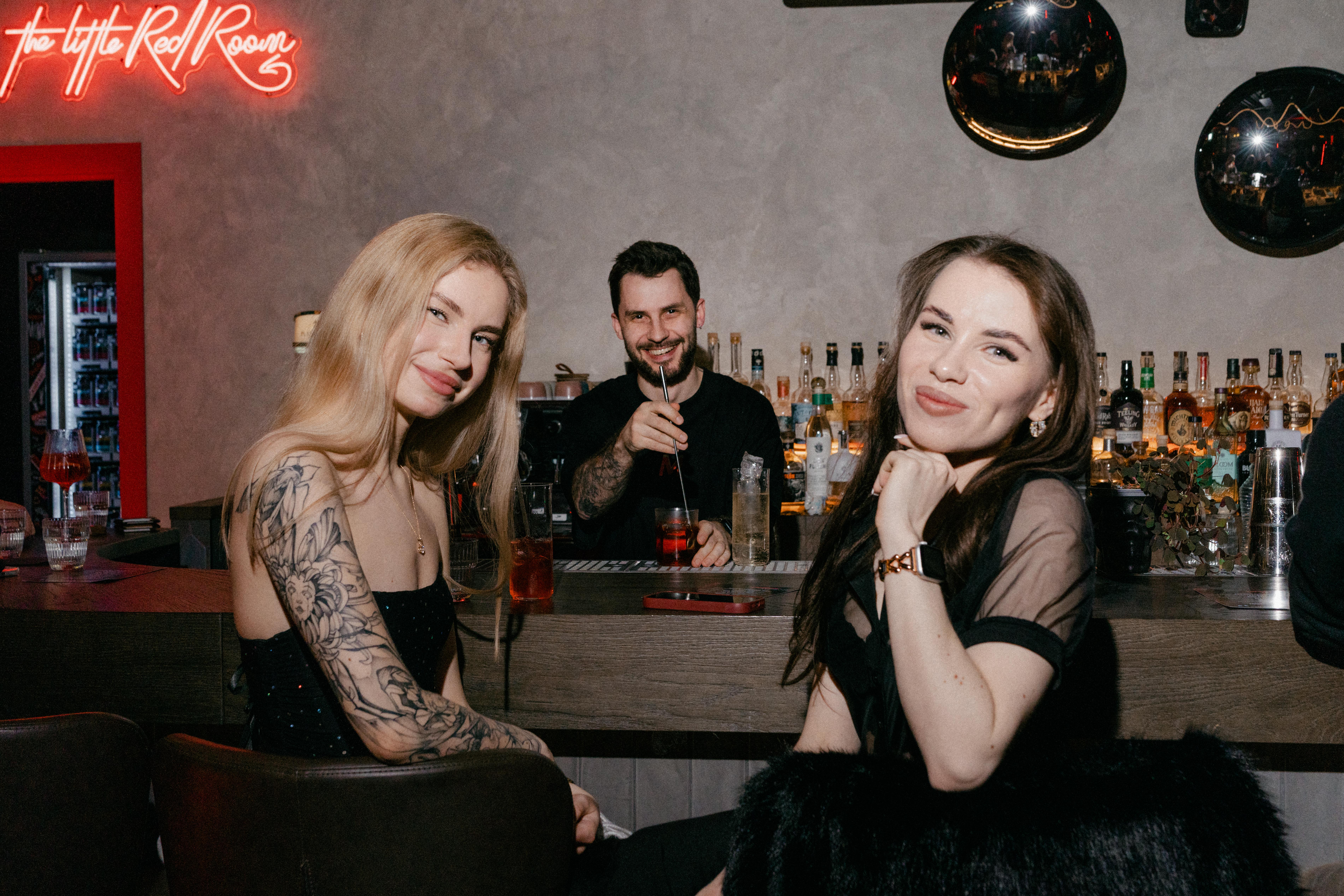 Mnemonic baar Tallinna elav ööelu