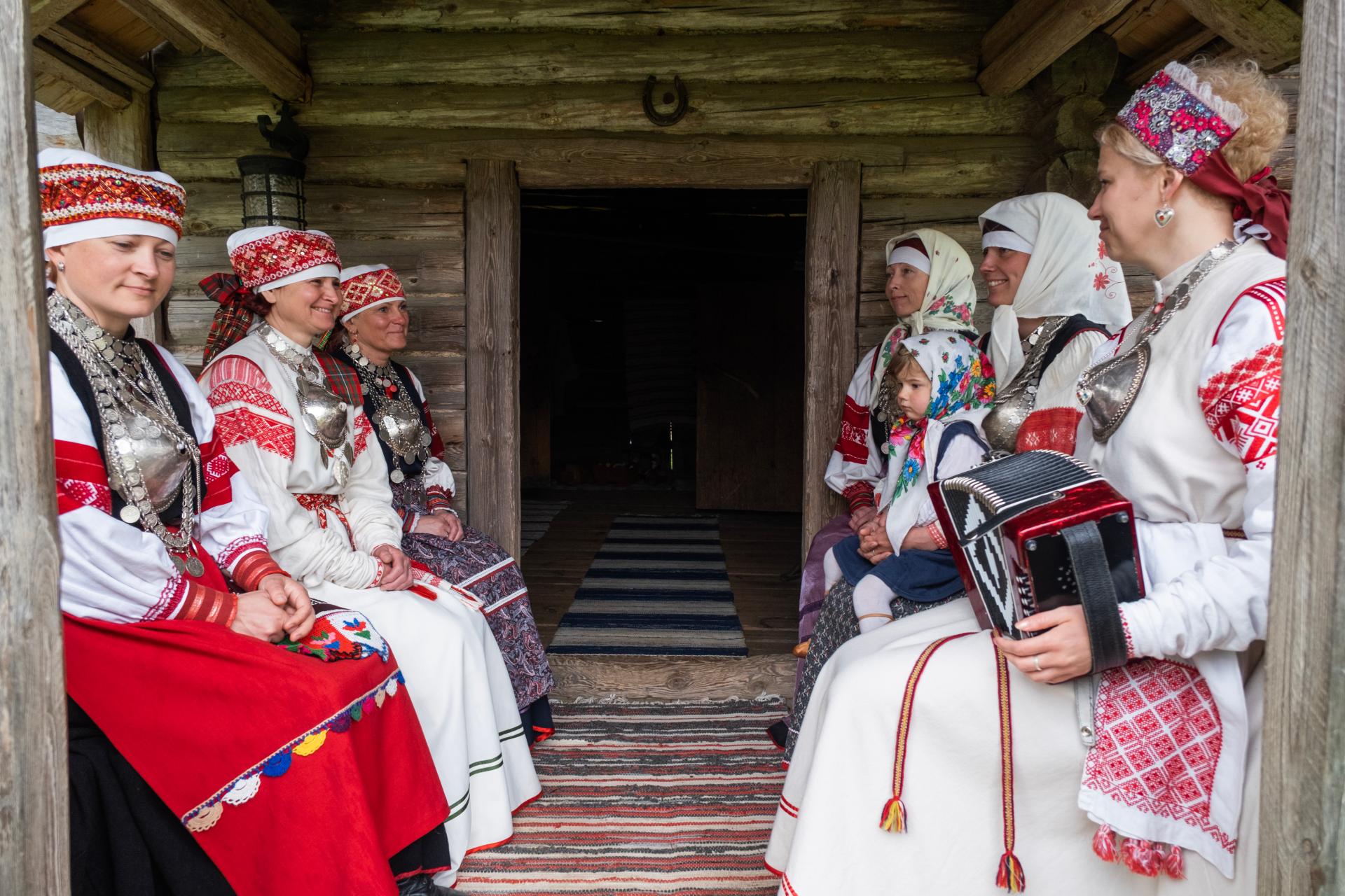Come and discover the unique culture, traditions, and food of Setomaa. During the tour from Tartu to Setomaa, we will explore different Setomaa region
