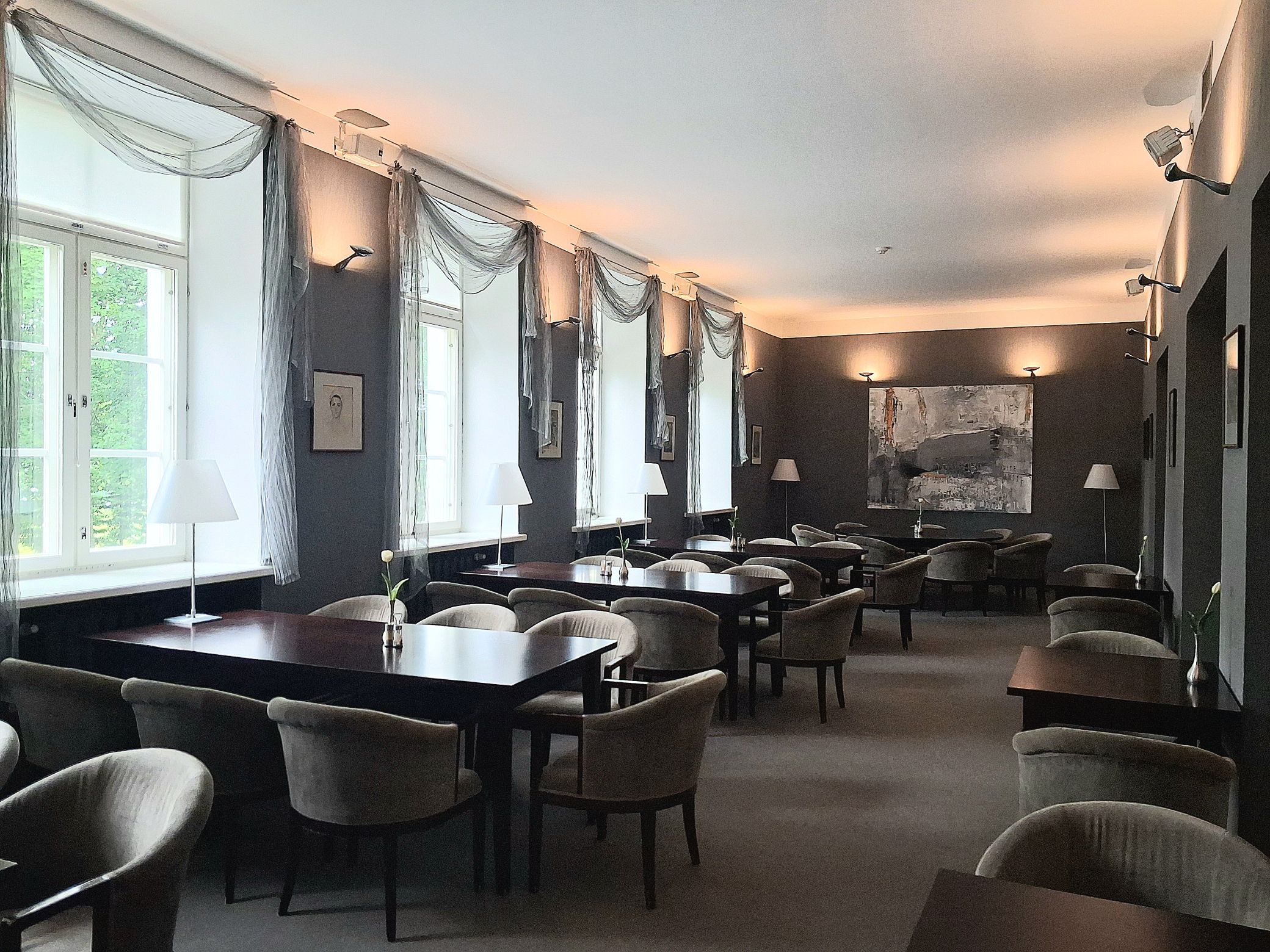 Pühajärve Spa & Puhkekeskuse restorani saal