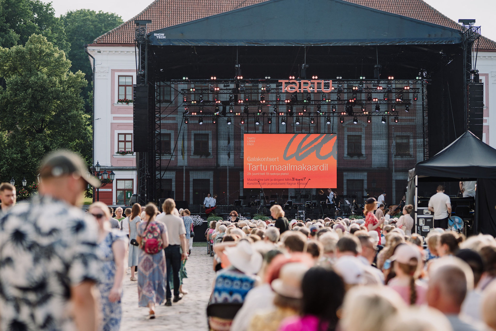 Every year, on 29 June, Tartu offers many great and exciting things. Recently, visitors have looked for and found Tartu through opera and classical mu