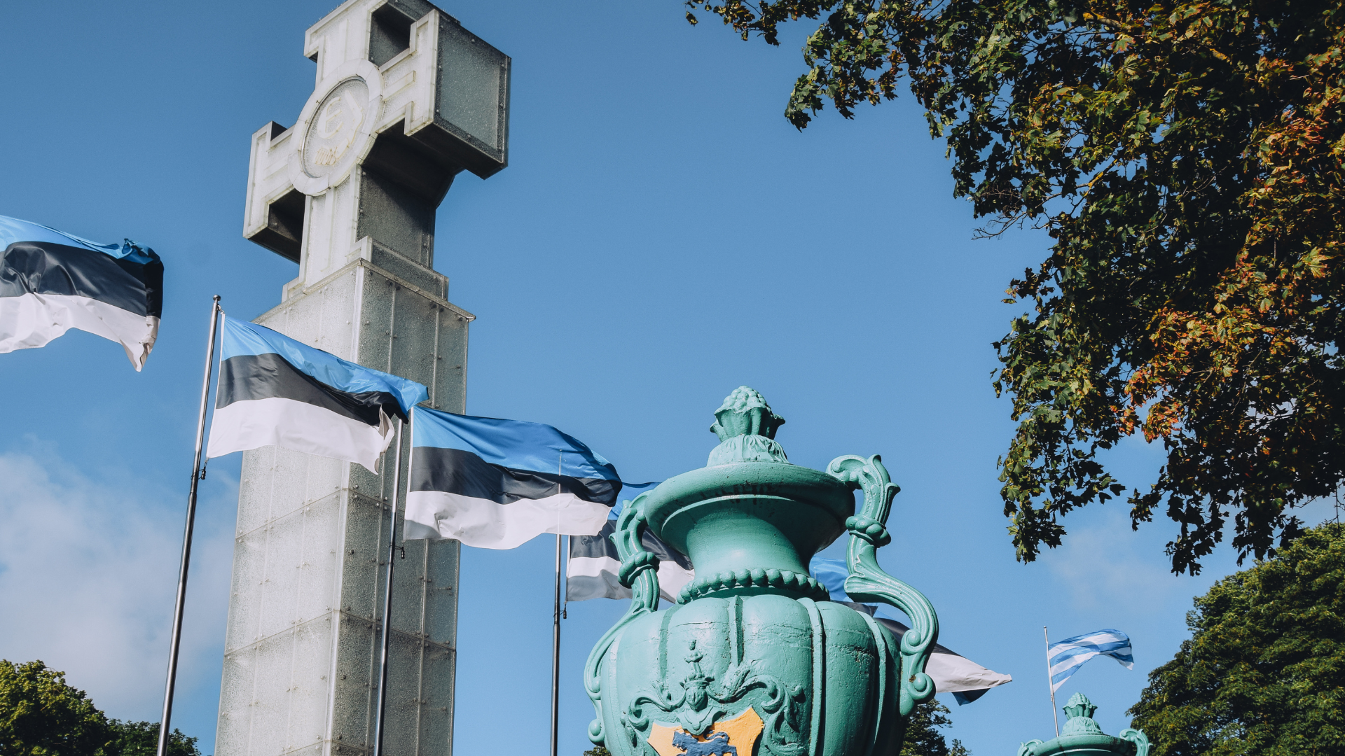 Vabaduse väljak suvel