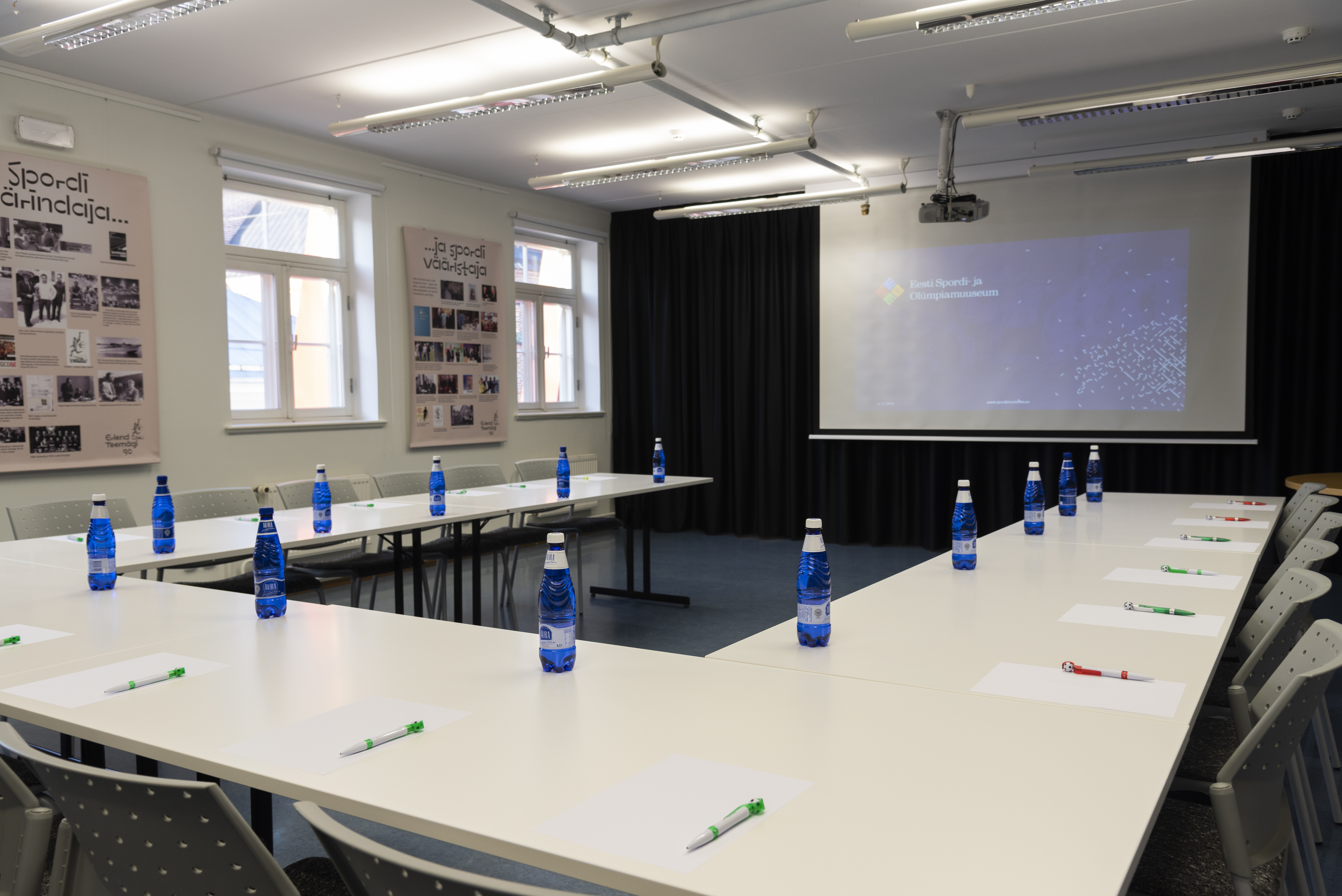 Seminariruum on ideaalne akadeemilisemat laadi ürituste korraldamiseks.