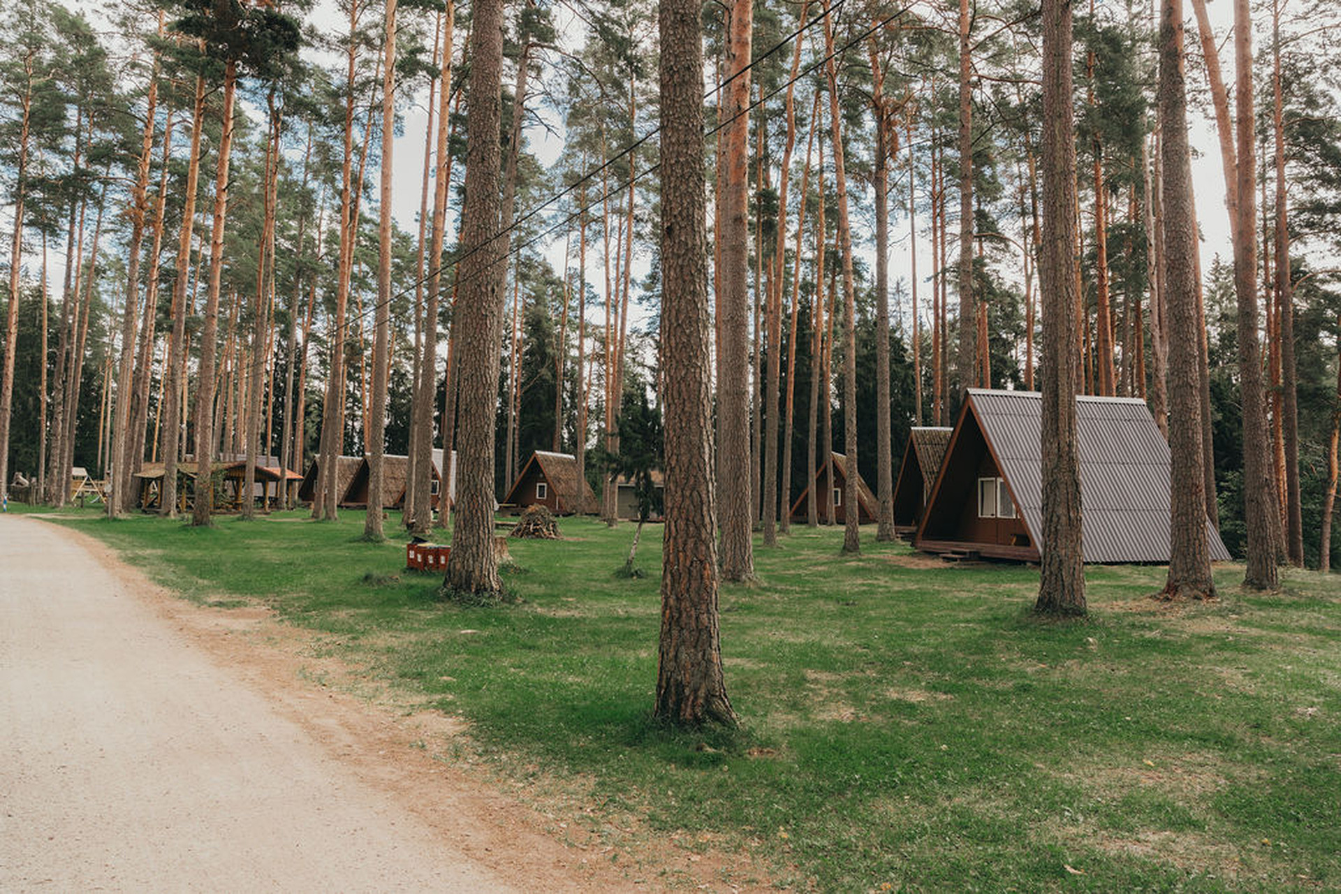Tartumaa Tervisespordikeskuse kämpingud ja suvemajad