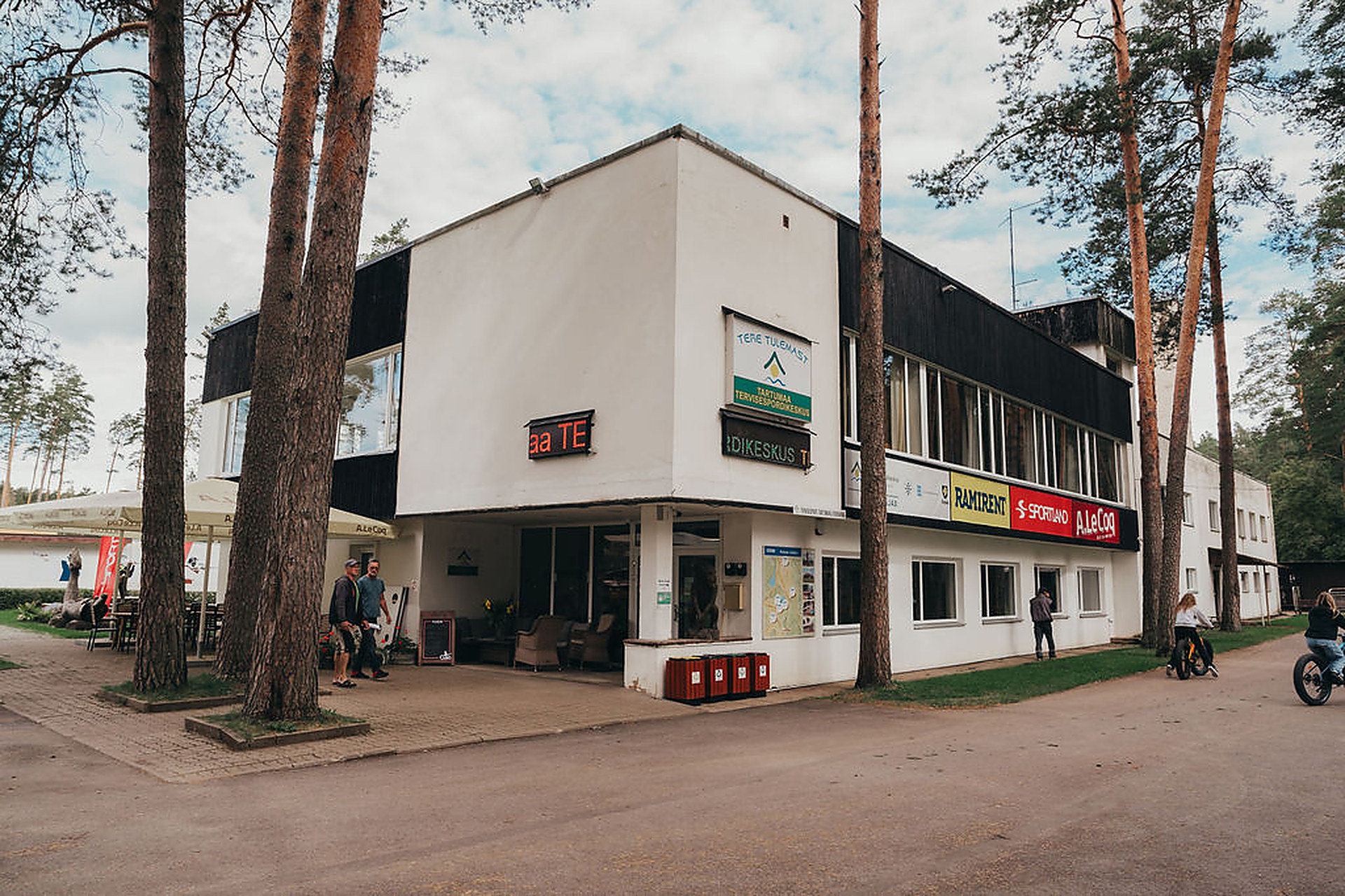 Tartumaa Tervisespordikeskus peamaja
