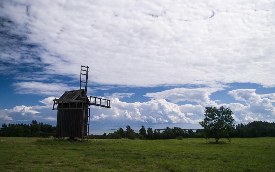 Explore the islets of Hiiumaa by boat